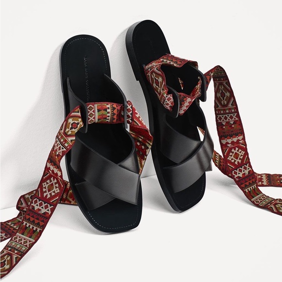 Zara leather sandals with interchangeable ribbons ! - Picture 6 of 7